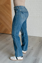 Load image into Gallery viewer, Judy Blue Anita Mid Rise Control Top Vintage Straight
