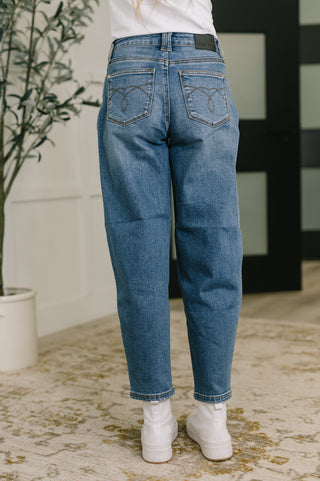 Judy Blue Bella High Waist Soft Barrel Stitch Thru Pocket