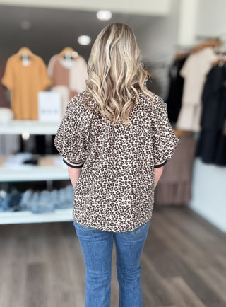 Leopard Print Collared Half Zipped Short Puff Sleeved Top