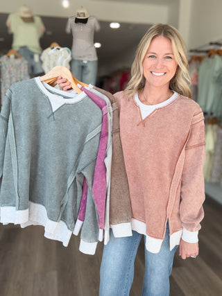 Weekend Mood Mineral Washed Pullover