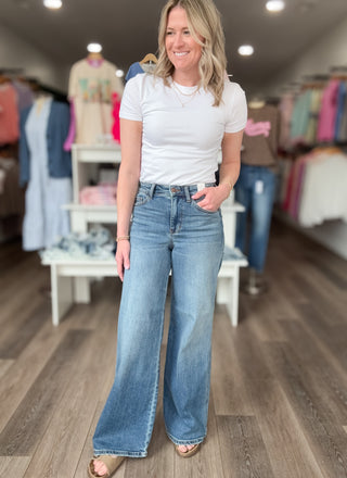 Judy Blue High Rise Retro Wide Fit Jeans