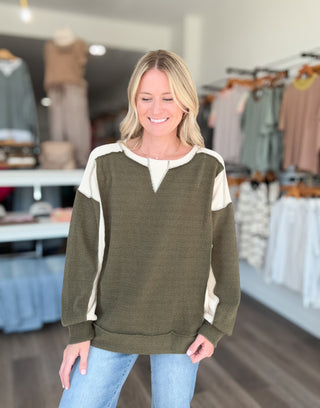 Cozy Contrast Knit Sweatshirt