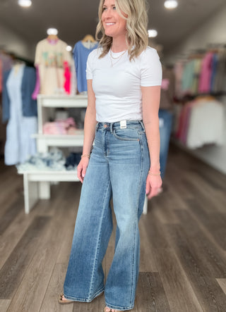 Judy Blue High Rise Retro Wide Fit Jeans