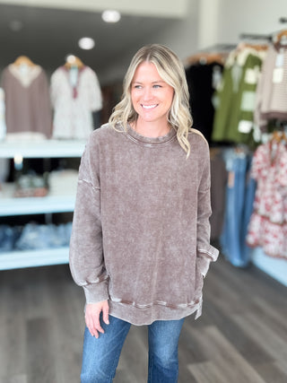 Washed Ribbed Long Sleeved Hi Low Pullover Sweatshirt
