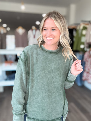 Acid Washed Ribbed Long Sleeved Front Slit Pullover