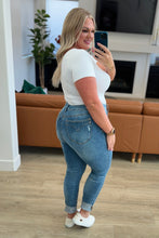 Load image into Gallery viewer, Judy Blue Nicole Tummy Control Skinny Jeans in Vintage Wash
