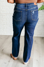 Load image into Gallery viewer, Judy Blue Montana High Rise Rigid Magic Distressed Straight Jeans
