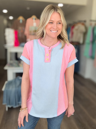 Multicolor Ribbed Button Short Sleeved Top
