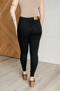 Judy Blue Nicole Tummy Control Skinny Jeans in Black