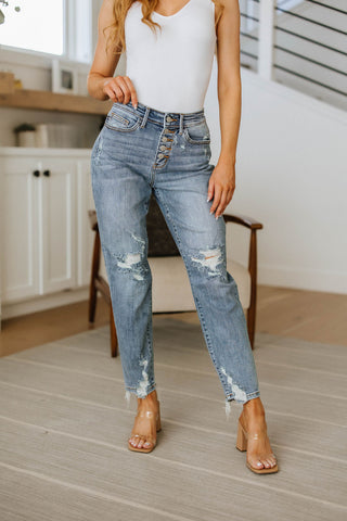 Judy Blue Josie Mid Rise Button Fly Boyfriend Jeans